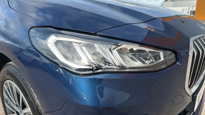 BMW 2 Series 225e xDrive Luxury 5dr DCT Hatchback